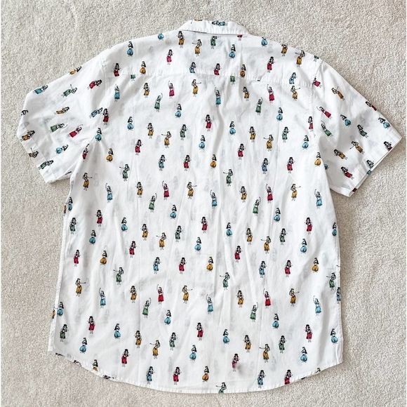 Men's American Rag hula dancer shirt - Picture 3 of 4